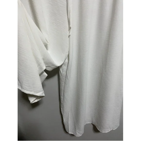 Paperbag Waist Knot Front Wide Leg Pants in White Size 2X - Picture 5 of 9